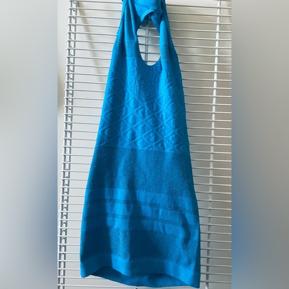 2 Tops—Size Small Boho Stretchy Floral Print & Royal Blue Stretchy Tank - Picture 7 of 10